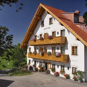 Hoisl-bräu Hotel